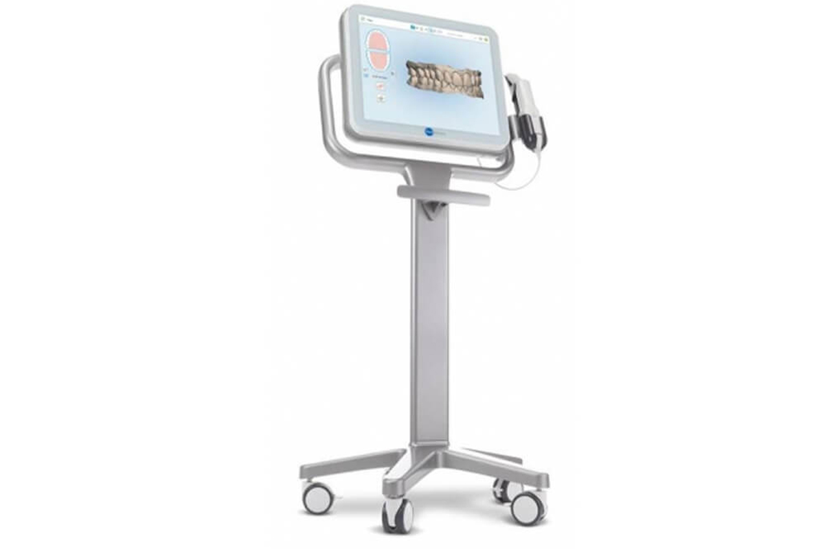 2.3D光学スキャナーで治療完了後の状態を確認