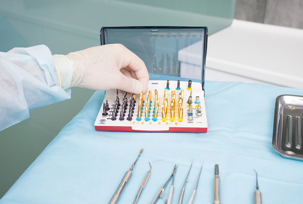 インプラントガイドによる的確な埋入